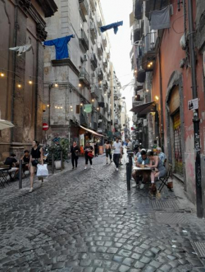 NAPOLI HOUSE (CENTRO STORICO)